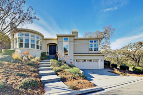Gorgeous Wine Country Getaway